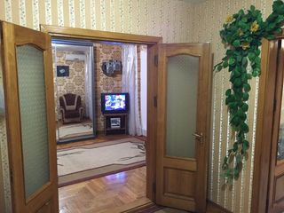 Центр Кишинёвa. str. Ismail /Stefan cel Mare, Rent Apartment Chisinau foto 2