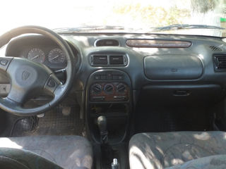 Rover 200 Series foto 1