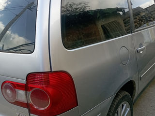 Volkswagen Sharan foto 3