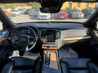 Volvo XC90 фото 9