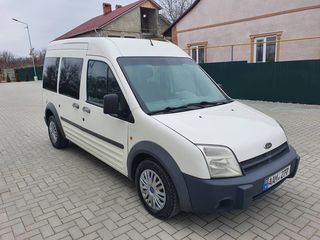 Ford Tourneo Connect foto 2