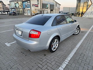 Audi A4 foto 4