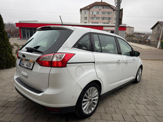 Ford Grand C-MAX foto 6