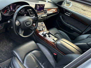 Audi A8 foto 10