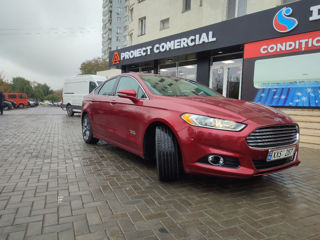 Ford Fusion foto 5