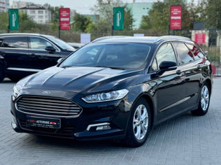 Ford Mondeo foto 1