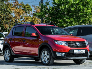 Dacia Sandero Stepway foto 1