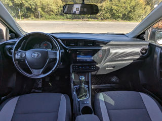 Toyota Auris foto 7