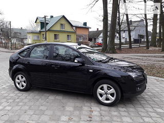 Ford Focus foto 1