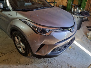 Toyota CHR dezmembrare foto 1