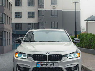 BMW 3 Series foto 5