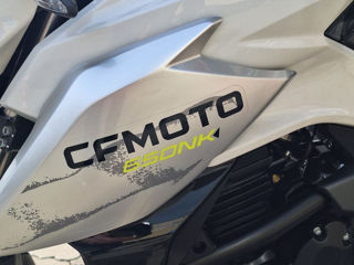 CFMOTO NK650 foto 4