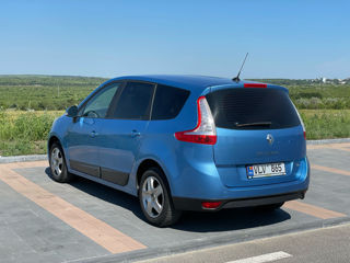 Renault Scenic foto 5