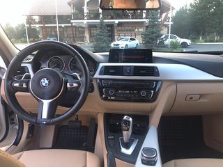 BMW 3 Series foto 9