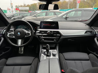 BMW 5 Series foto 8