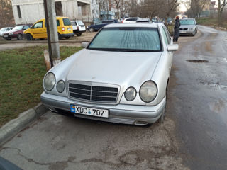 Mercedes E-Class