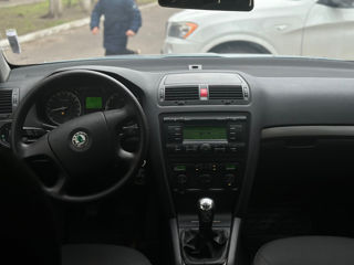 Skoda Octavia foto 3