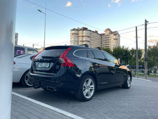 Volvo V60 foto 6