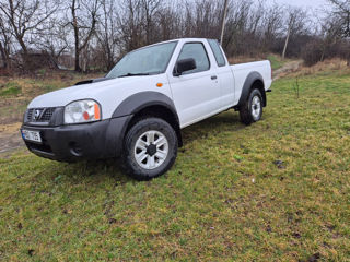 Nissan Navara, 2010 