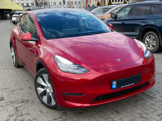 Tesla Model Y foto 4