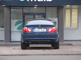 BMW 3 Series foto 4