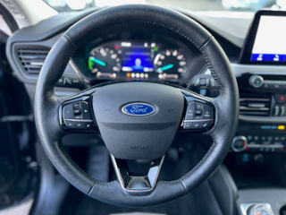 Ford Escape foto 12