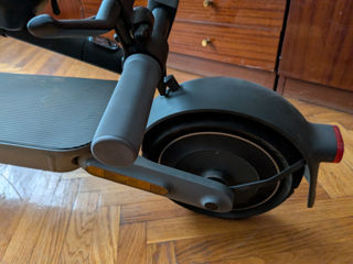 Vand trotineta electrica Xiaomi Electric Scooter 4 Ultra foto 5
