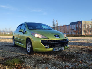 Peugeot 207 foto 7