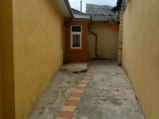 Vindem casa capitala pe lot drept,pe 0,03 ha.de pamint.1casa=57.9m2+ 2casa =36.1m2. foto 3