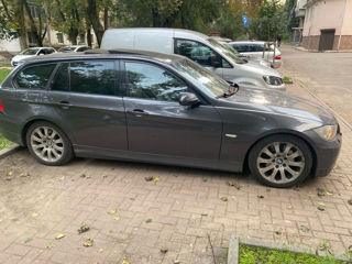 BMW 3 Series foto 3