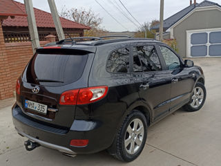 Hyundai Santa FE foto 3