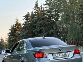 BMW 5 Series foto 3