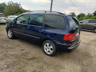 Volkswagen Sharan foto 2