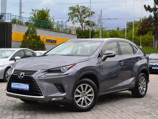 Lexus NX Series foto 1