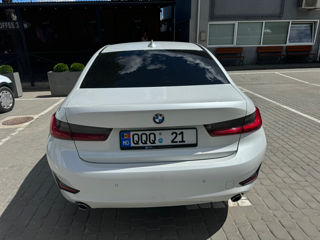 BMW 3 Series foto 2