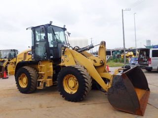 Incarcator frontal Caterpillar 1.3m3 - bun pret foto 0