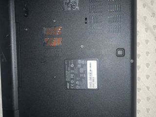 ноутбук Acer E5 -571G Core i3 GeForce GT 820m foto 5