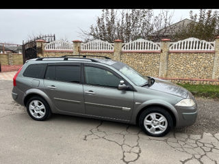 Renault Megane foto 3