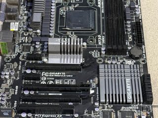 Gigabyte GA-990FXA-UD3 (Socket AM3/AM3+) foto 0