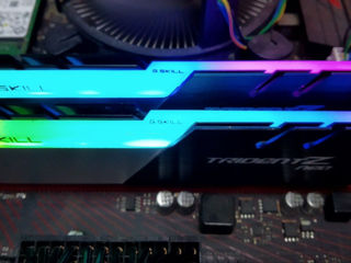 Skill Trident Z RGB 16GB (2x8GB) DDR4 3200 MHz PC4-25600 CL16 foto 4