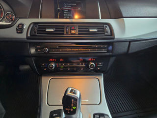 BMW 5 Series foto 9