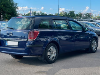 Opel Astra foto 4