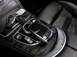 Mercedes C-Class foto 9