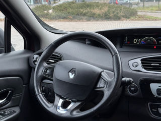 Renault Grand Scenic foto 16