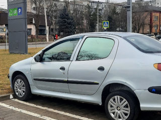 Peugeot 206 foto 7