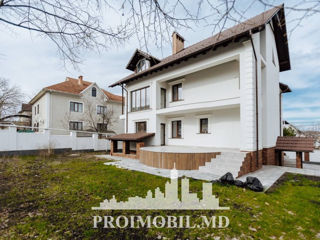 Spre vânzare casă cu 3 nivele 400 mp + 7 ari, în Dumbrava! foto 7