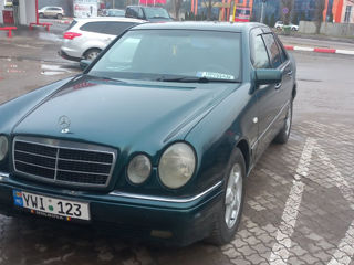 Mercedes E-Class