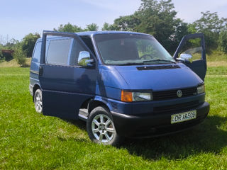 Volkswagen Transporter foto 3