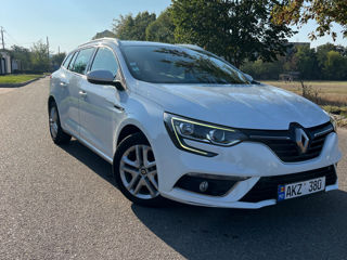 Renault Megane foto 1