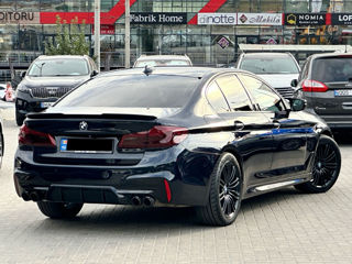 BMW 5 Series foto 2